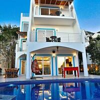 Villa Lotus — 12