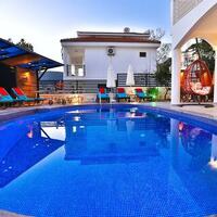 Villa Lotus — 13