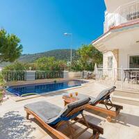 Villa Monte — 4