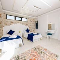 Villa Narin 10 — 24