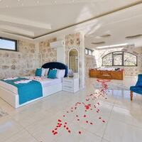 Villa Narin 10 — 30