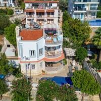 Villa Monte — 43