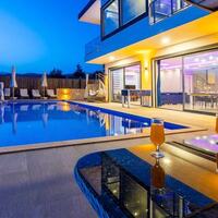Villa Pilot — 4