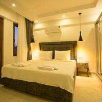 Villa Road Bora — 8