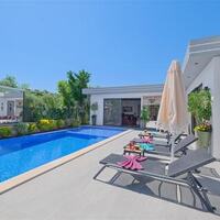 Villa Renk — 15