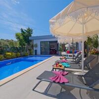 Villa Renk — 18
