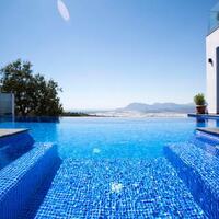 Villa Fantastik — 4