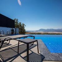 Villa Fantastik — 30