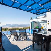 Villa Fantastik — 61