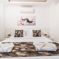 Villa Moon — 30