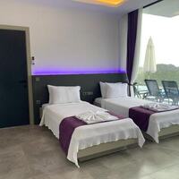 Villa Tria — 8