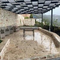Villa Tria — 10