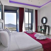 Villa Tria — 42