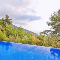 Villa Secret Swiss — 4