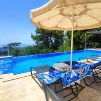 Villa Secret Swiss — 11