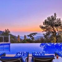 Villa Secret Swiss — 30