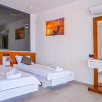 Villa Ada — 57