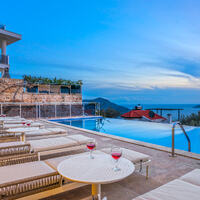 Villa Horizon — 8