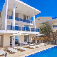 Villa Horizon — 9