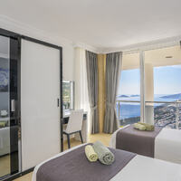 Villa Horizon — 60