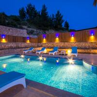 Villa Petek 2 — 4