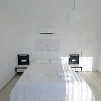 Villa Yusef — 47