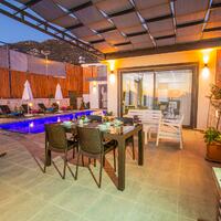 Villa Karya — 3