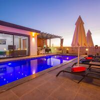 Villa Karya — 8