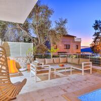 Villa Golden Lotus — 8