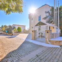Villa Golden Lotus — 36