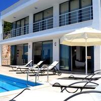 Villa My — 1