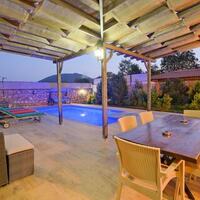 Villa Bonus — 3