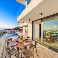 Villa Azure Duo — 5