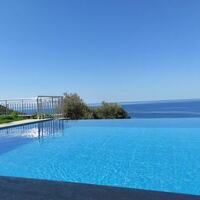 Villa Ahenk — 1