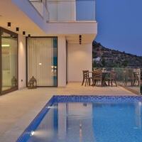 Villa Azure Duo — 8