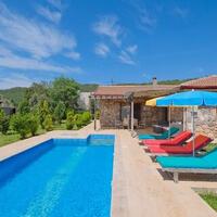 Villa Bonus — 12