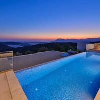 Villa Azure Duo — 11