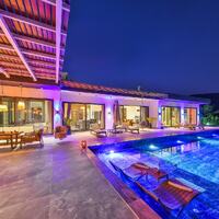 Villa Free — 3