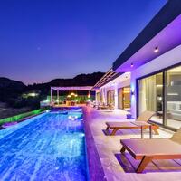 Villa Free — 11