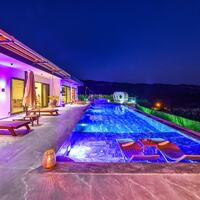 Villa Free — 15