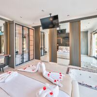 Villa Free — 42