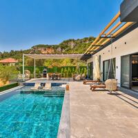 Villa Free — 76