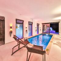 Villa Free — 119