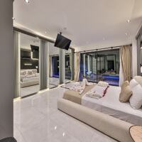 Villa Free — 120