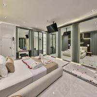 Villa Free — 122