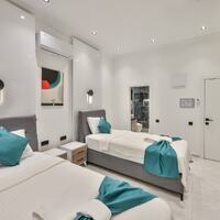 Villa Free — 130