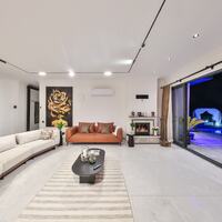 Villa Free — 139