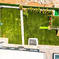 Villa Free — 147
