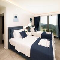 Villa Azure Duo — 20