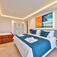 Villa Azure — 22